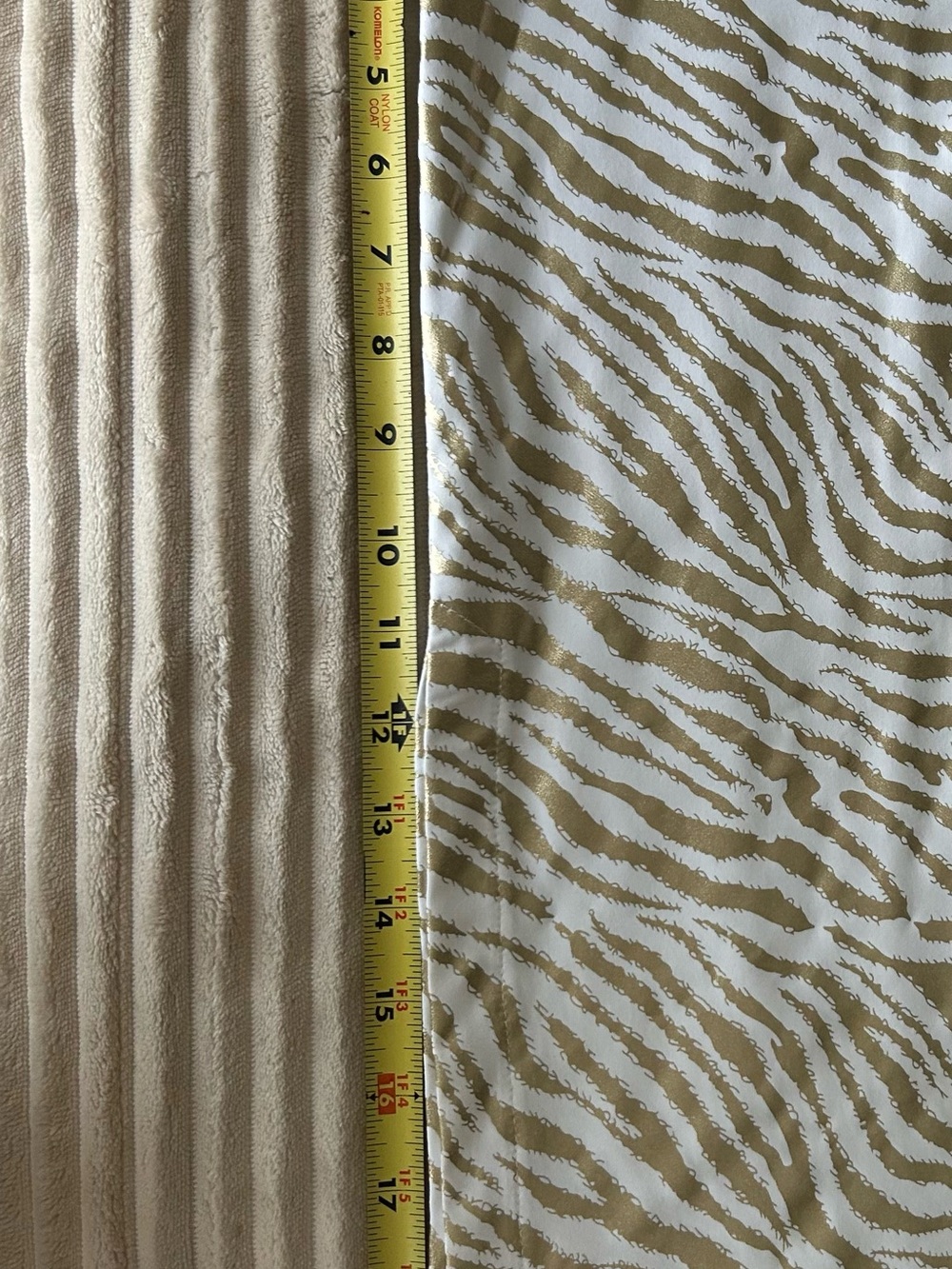 Lulu-B White and Gold Zebra Print Tunic Top - Picture 10 of 11
